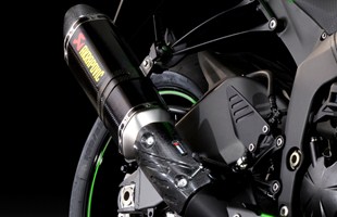 Выхлопная система Akrapovic