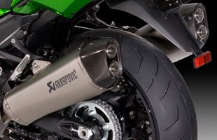 Выхлопная труба Akrapovic