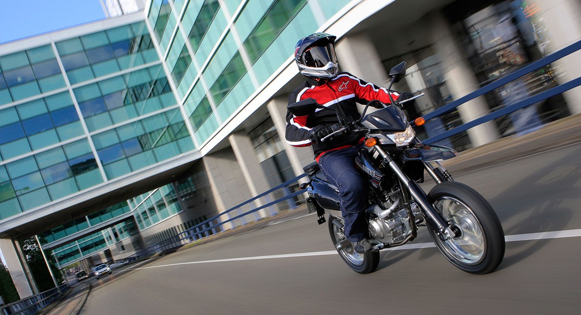 D-TRACKER 125 - 2010