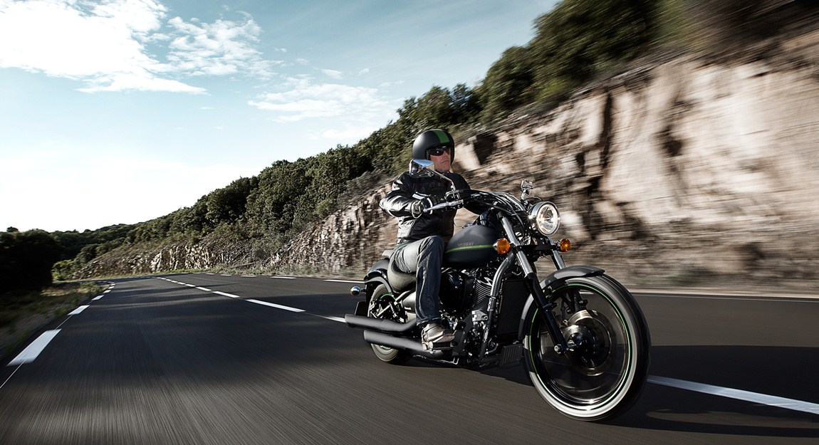 Kawasaki vn900 store custom